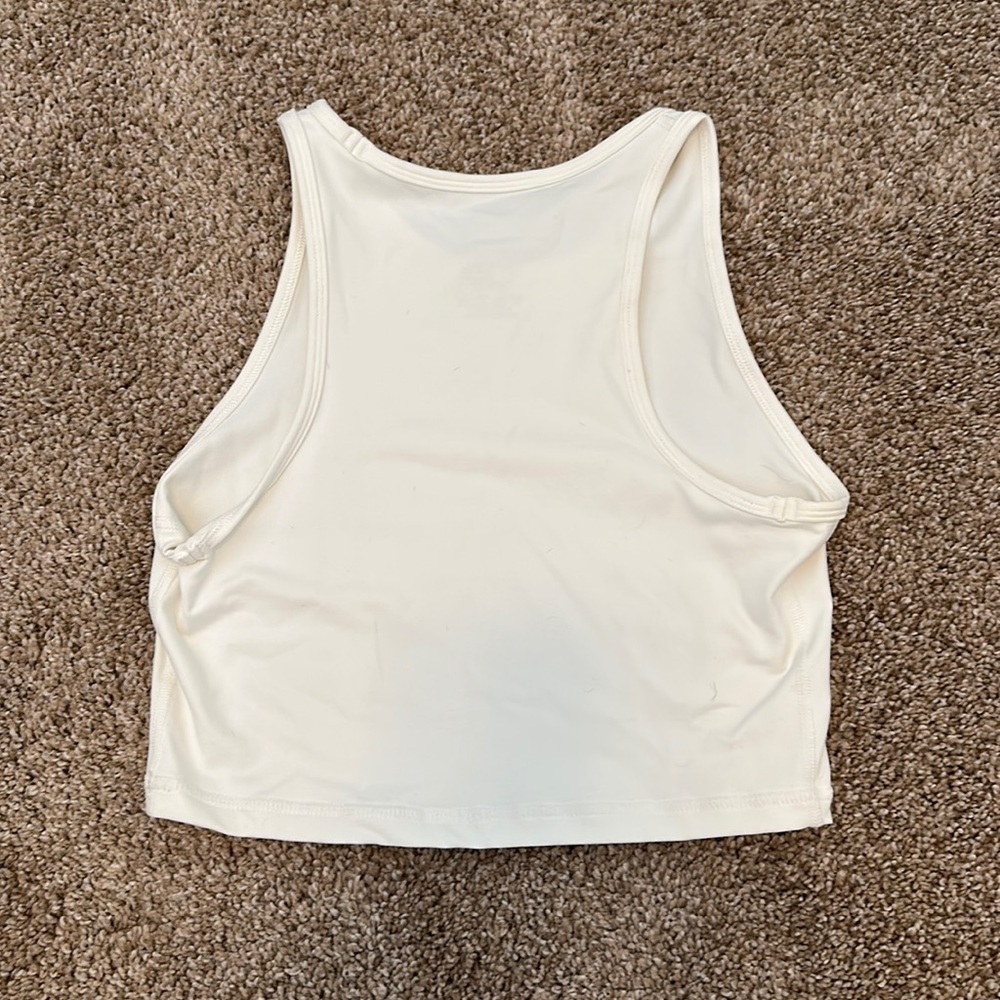 Buff bunny crop top
